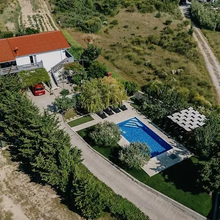公寓 Ljubica With Pool *