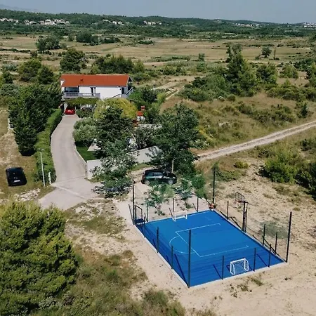 Ljubica With Pool 公寓