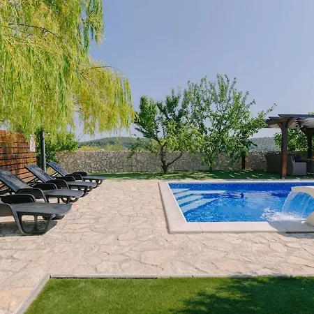 Ljubica With Pool Krneza