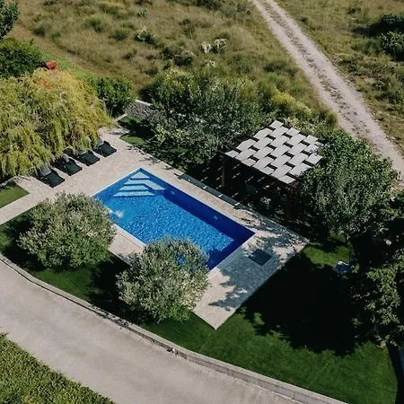 公寓 Ljubica With Pool Krneza