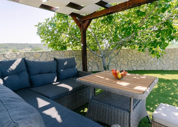 Apartman Ljubica With Pool