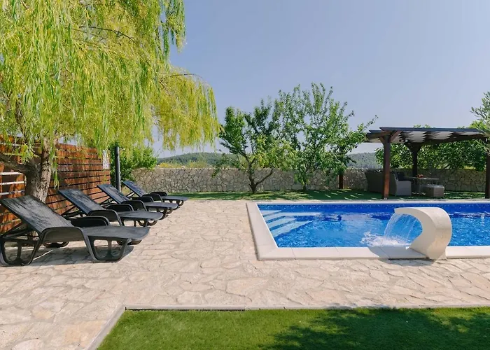 Ljubica With Pool Krneza